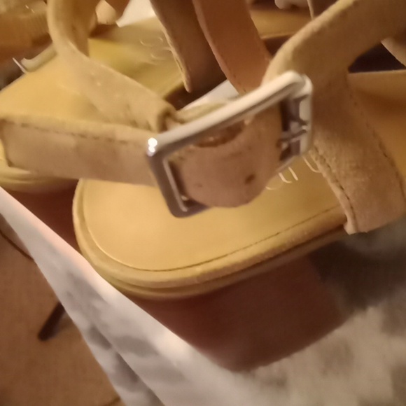 Franco Sarto Harlet3 Leather Chunk Heel Sandals Sz 7M - Picture 4 of 7